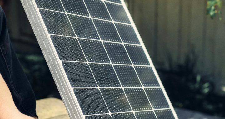Energy giants rake half a trillion in profits while households’ bills go through the roof