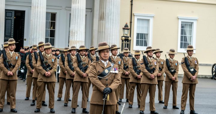 UK to station military officials in Finland as Russian troops mass on the border